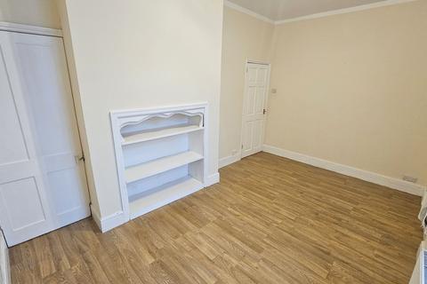 3 bedroom terraced house for sale, Trafalgar Road, Scarborough