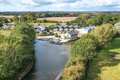 3 bedroom terraced house for sale, Marsworth Wharf, Marsworth, Tring, Hertfordshire, HP23