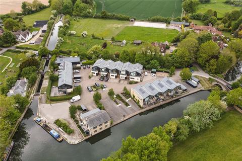 undefined, Marsworth Wharf, Marsworth, Tring, Hertfordshire, HP23