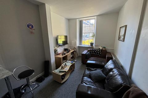 5 bedroom private hall to rent, Castle Hill, Lancaster LA1