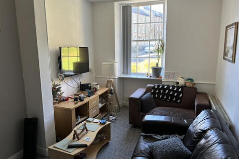 5 bedroom private hall to rent, Castle Hill, Lancaster LA1