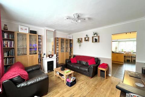 356 Billet Road, London, E17 5PJ