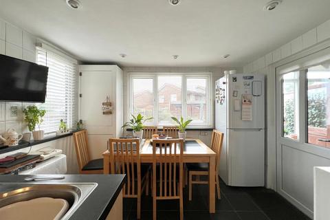 356 Billet Road, London, E17 5PJ