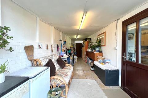 356 Billet Road, London, E17 5PJ