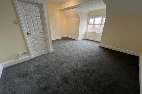 2 bedroom apartment to rent, Clifton Street,  Lytham St. Annes, FY8