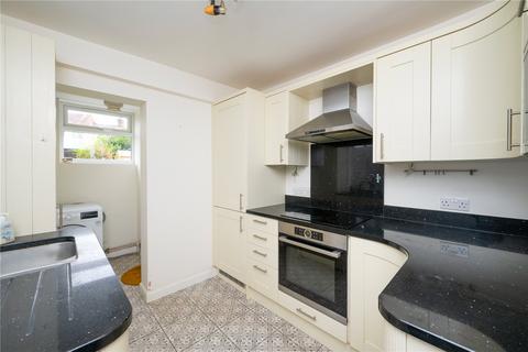 3 bedroom terraced house to rent, Warwick Road, St. Albans, Hertfordshire