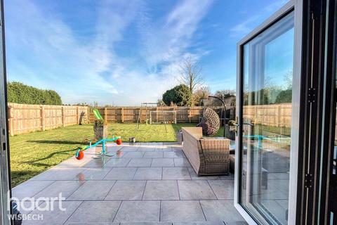 4 bedroom detached house for sale, Cattle Dyke, Gorefield