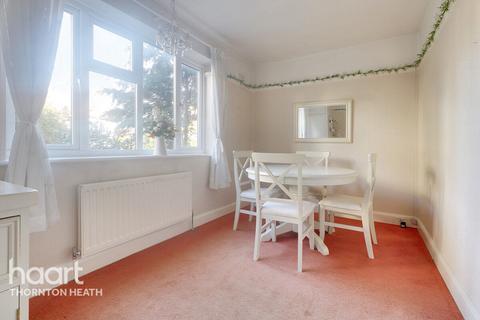 2 bedroom maisonette for sale, Warwick Road, Thornton Heath