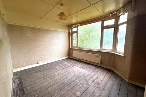 2 bedroom semi-detached house for sale, Merlin Road North, South Welling, Kent, DA16