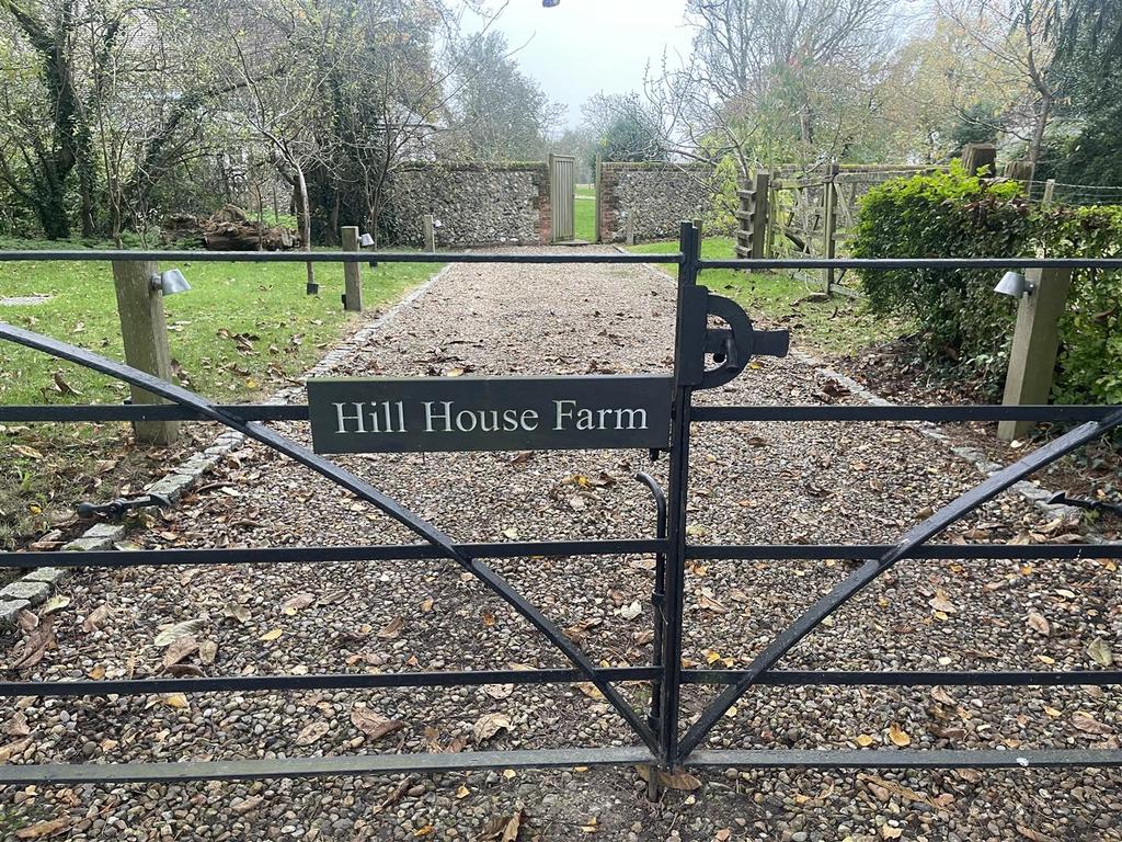 Hill House Farm