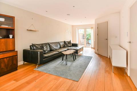 2 bedroom house to rent, Laurel Mews, Camberwell, London, SE5