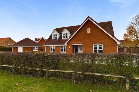 3 bedroom chalet for sale, Spring Court, King's Lynn PE33