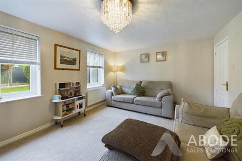 24 Mallens Croft, Bramshall, Uttoxeter, ST14 5NG