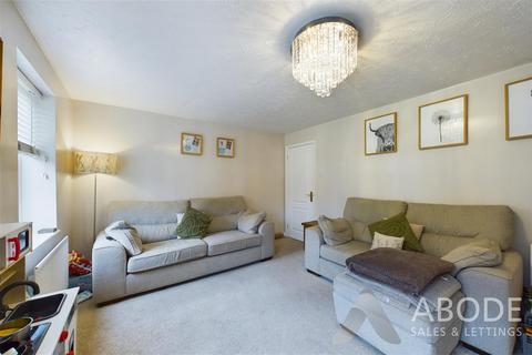 24 Mallens Croft, Bramshall, Uttoxeter, ST14 5NG