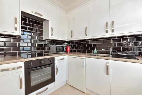 2 bedroom apartment for sale, Sea View Terrace, Margate, Kent