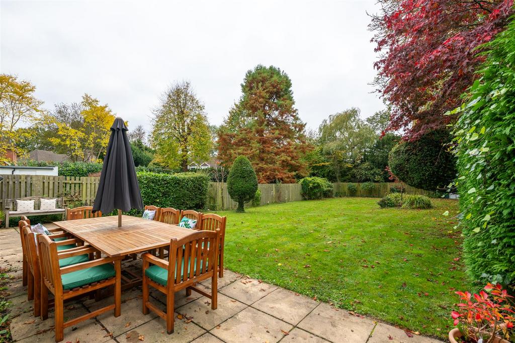 2 Fishers Farm externals-14.jpg