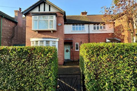 3 bedroom semi-detached house for sale, St. Johns Road, Old Trafford