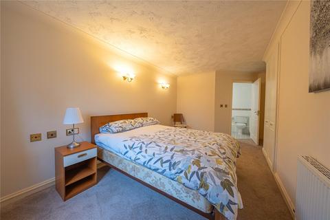 2 bedroom apartment for sale, Flat 14 The Highlands, The Highlands, 622 Harrogate Road, West Yorkshire