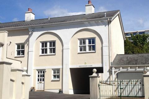 2 bedroom terraced house to rent, Mount Braddon Mews, Torquay