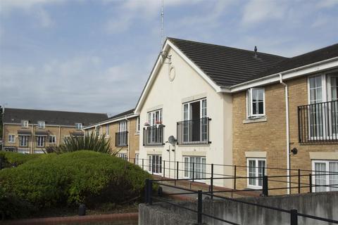 1 bedroom flat for sale, Coleridge Way, Borehamwood