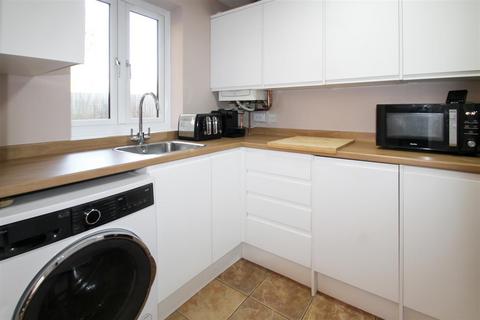 2 bedroom end of terrace house for sale, Rushmere Close, Raunds NN9