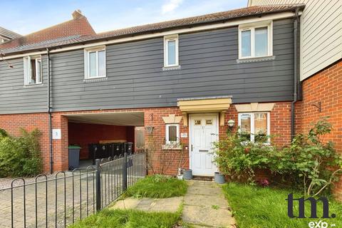 3 bedroom terraced house for sale, Canon Road, Dunmow CM6