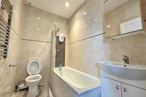 1 bedroom flat to rent, Stoke Newington Road, London N16