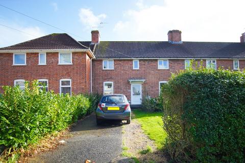 3 bedroom terraced house to rent, Thicket Avenue, Bristol BS16