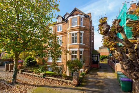 4 bedroom apartment for sale, 3 Grimston Avenue, Folkestone, CT20