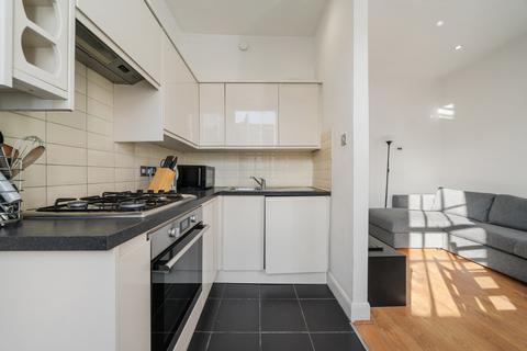 2 bedroom flat to rent, London, W2