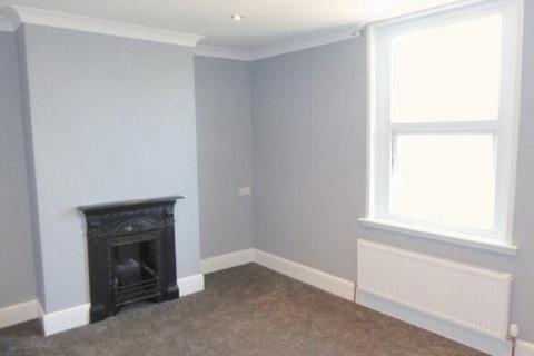 2 bedroom terraced house to rent, Spencer Road, Newton Abbot