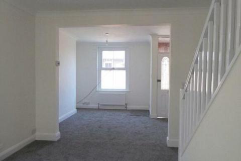 2 bedroom terraced house to rent, Spencer Road, Newton Abbot