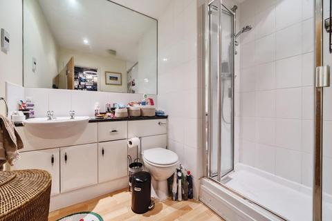 2 bedroom flat for sale, Old Amersham,  Buckinghamshire,  HP7