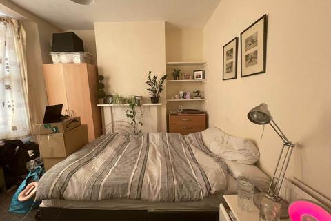 4 bedroom house to rent, Caledonian Road, Brighton, East Sussex