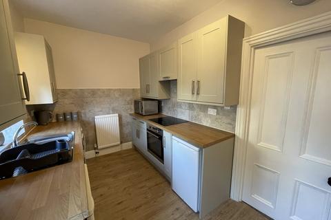 2 bedroom end of terrace house to rent, Ripon Road, Killinghall, Harrogate, North Yorkshire, HG3