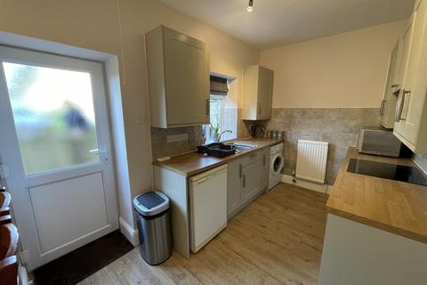 2 bedroom end of terrace house to rent, Ripon Road, Killinghall, Harrogate, North Yorkshire, HG3