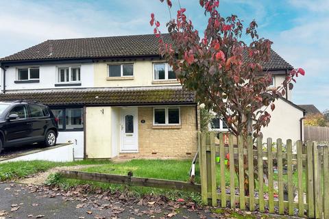 3 bedroom terraced house for sale, Church Road, Redhill