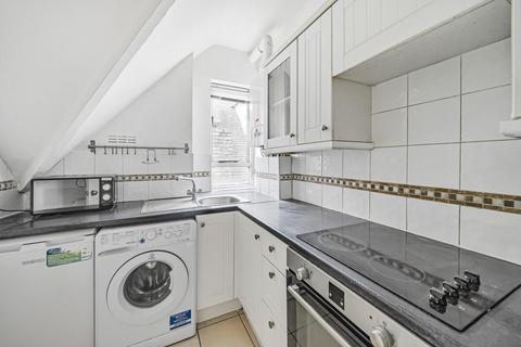 2 bedroom flat for sale, Corfton Road, Ealing