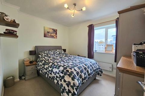 1 bedroom apartment for sale, Gainsborough Court, Albert Street, Fleet