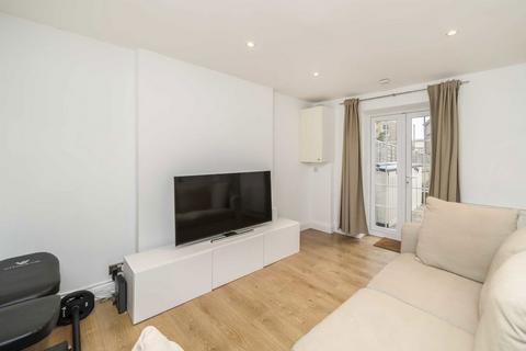 1 bedroom flat for sale, York Road, London W3