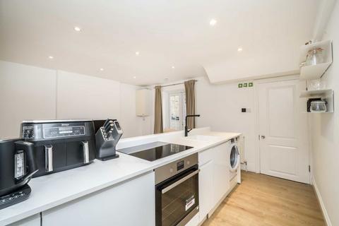 1 bedroom flat for sale, York Road, London W3