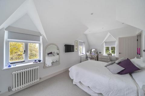 3 bedroom detached house for sale, Rosary Manor,  The Ridgeway,  NW7