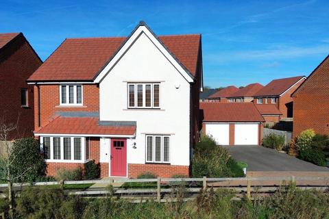 4 bedroom detached house for sale, Stirrup Walk, Arborfield Green, Reading, Berkshire, RG2