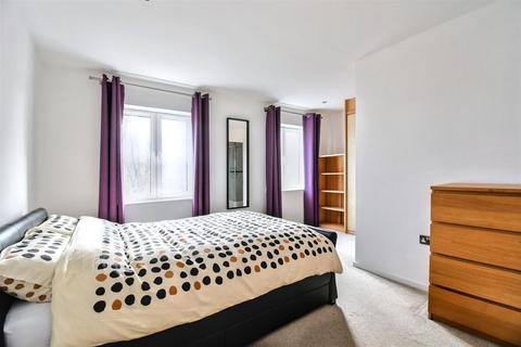 2 bedroom flat for sale, Wellington House, Regent Grove, Leamington Spa