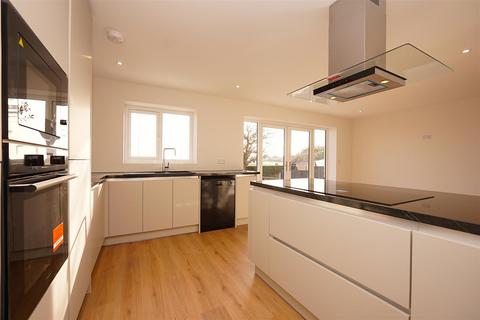 25 Bermuda Crescent, Walney, Barrow-in-furness, LA14 3DJ