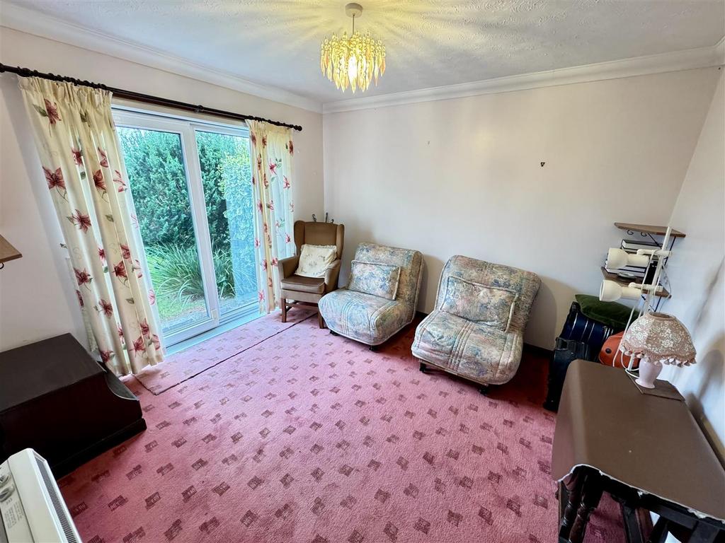 Rear bedroom 3