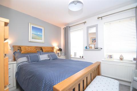 2 bedroom house for sale, Albert Way, East Cowes