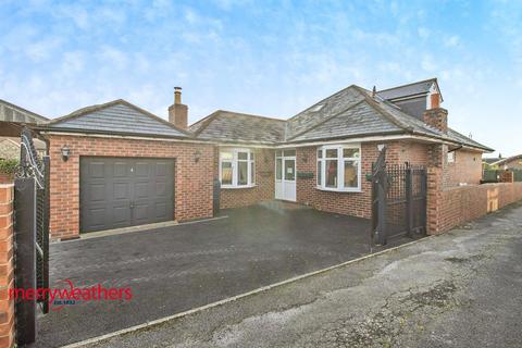 3 bedroom detached bungalow for sale, Doncaster Road, Harlington, Doncaster