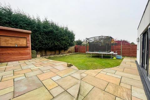 4 bedroom bungalow for sale, Buckley Drive, Romiley