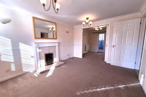 4 bedroom detached house to rent, Morlais